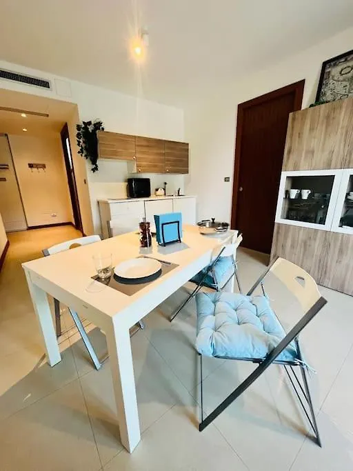 Appartamento Dolce Vita Marina Centro, Vista Mare Ρίμινι