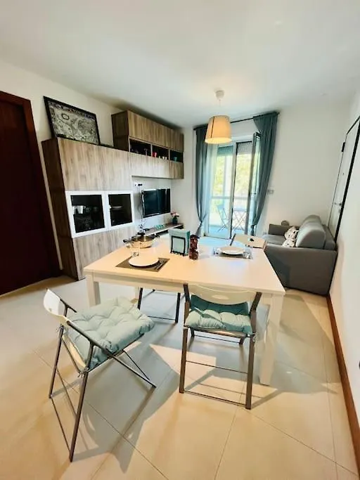 Appartamento Dolce Vita Marina Centro, Vista Mare Rimini Apartment