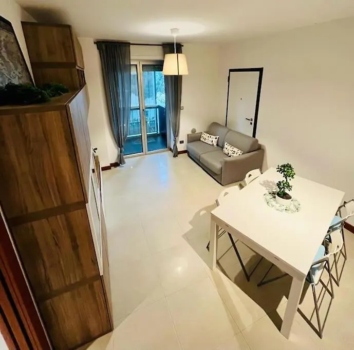 Apartment Appartamento Dolce Vita Marina Centro, Vista Mare Rimini Italy